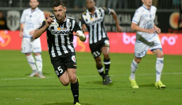 Thomas Mangani prolonge au SCO d’Angers