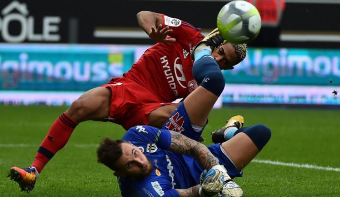 Football : Match fou entre Angers SCO et Lyon (3-3)