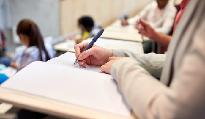 Angers attire les étudiants mais pas les cadres