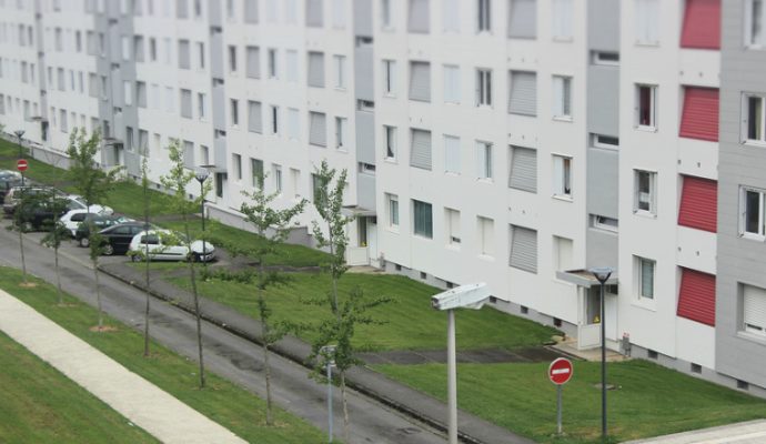 Les familles et les ménages modestes plus exposés à des problèmes de logement