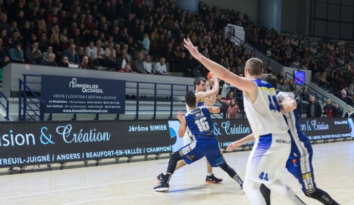 Basket : l’Etoile Angers Basket ne montera pas en Pro B