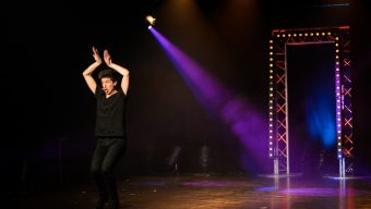 Jérémy James présente son one man show au théâtre Le Bouffon Bleu du 10 au 12 janvier