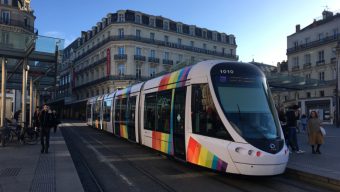 Le tramway fait son retour place du Ralliement