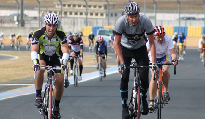 Enfants prématurés : des sportifs amateurs angevins à la prochaine édition des 24 Heures Vélo Shimano