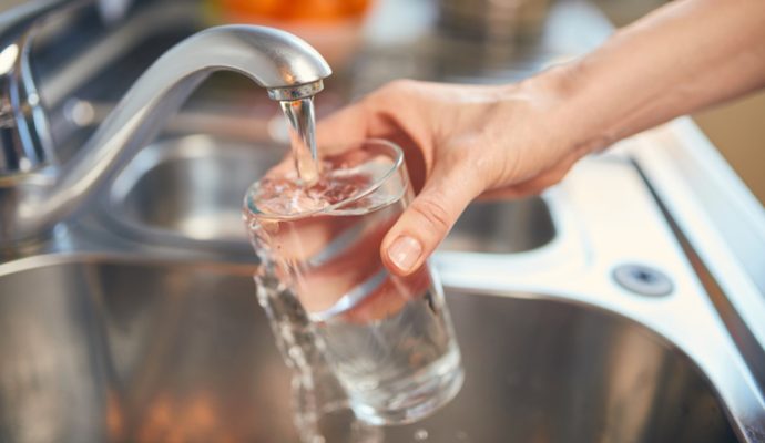 L’eau est de retour au sud d’Angers, mais ne doit pas encore être consommée