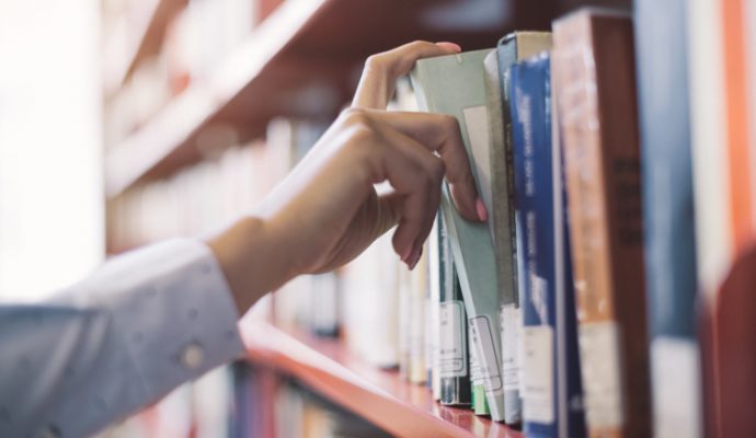 Confinement : les bibliothèques municipales d’Angers restent actives