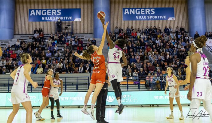 L’UFAB retrouve le plus haut niveau du basket féminin français