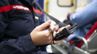 Incendie d’un appartement à Angers : Un corps sans vie retrouvé par les sapeurs-pompiers