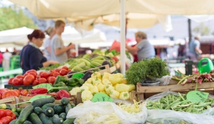 Maine-et-Loire : les marchés alimentaires sont autorisés