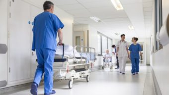 Covid-19 : les hospitalisations toujours orientées à la baisse dans le département