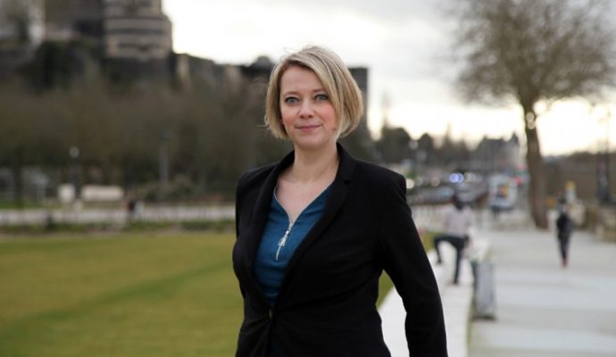Claire Schweitzer juge que l’opposition municipale est « muselée »