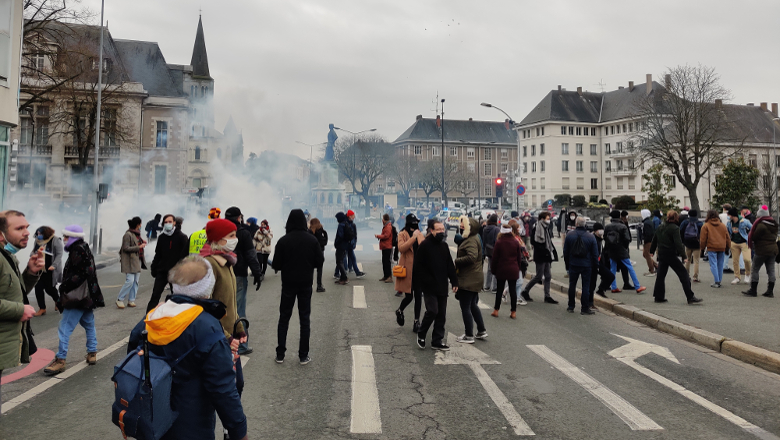 Manifestation loi sécurité globale château