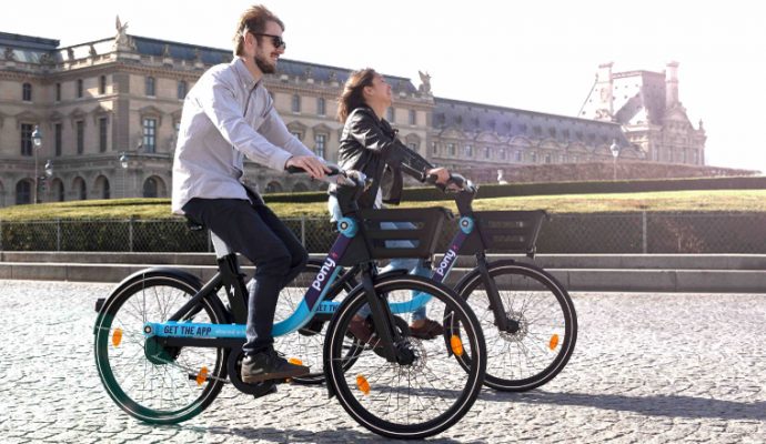 La startup angevine Pony déploie 500 vélos électriques partagés dans les rues de la capitale