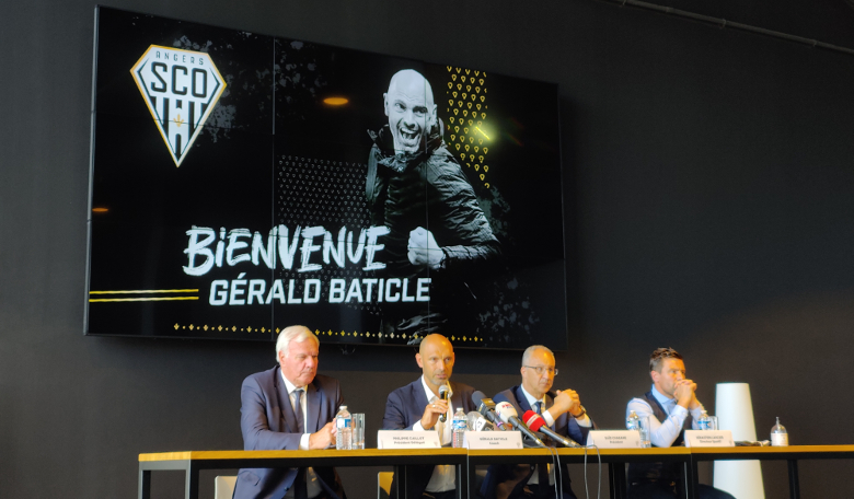 Conférence de presse arrivée Baticle