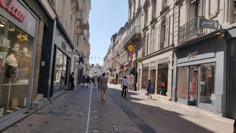Rue Saint-Aubin