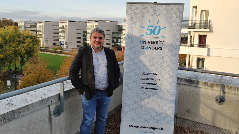 Laurent Bordet Université d'Angers