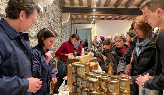 Le Collège culinaire de France rassemble producteurs, artisans et chefs de la région pour un marché complice aux Greniers Saint-Jean