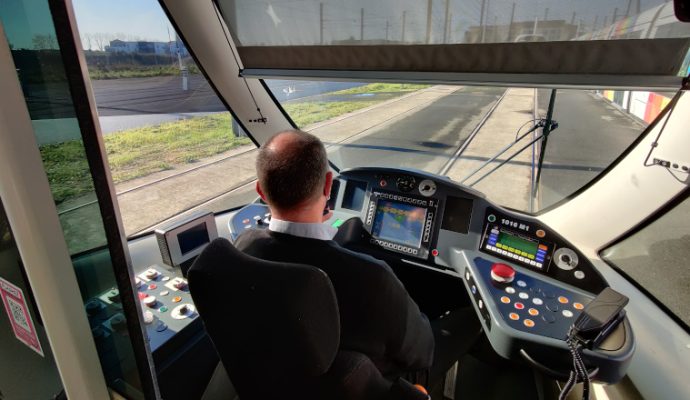 Irigo recrute une centaine de conducteurs pour l’arrivée de la seconde ligne de tramway