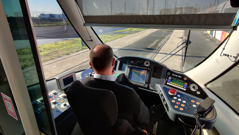 Conducteur tramway