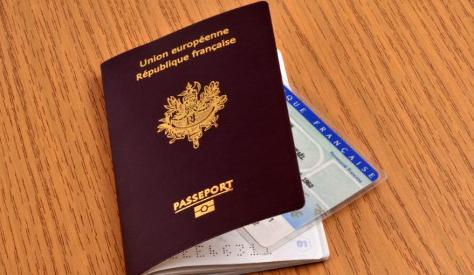 Un « plan d’urgence pour le traitement rapide des titres d’identité » mis en place dans le Maine-et-Loire