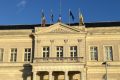 Drapeaux en berne mairie d'Angers