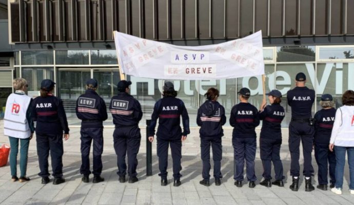 La colère des agents de surveillance de la voie publique à Angers