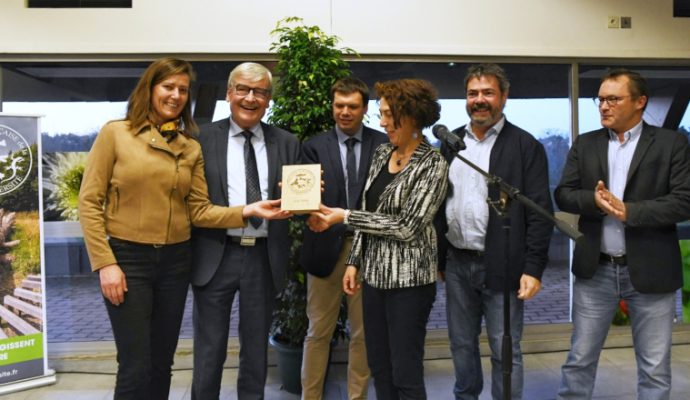 La ville d’Angers reçoit le trophée de « meilleure grande ville pour la biodiversité »