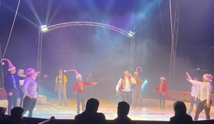 A Angers, le Secours populaire de Maine-et-Loire permet à des familles en situation de précarité d’aller au cirque