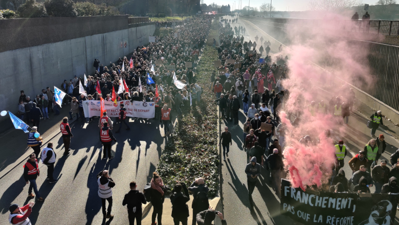 Cortège voies sur berges - Manifestation retraite