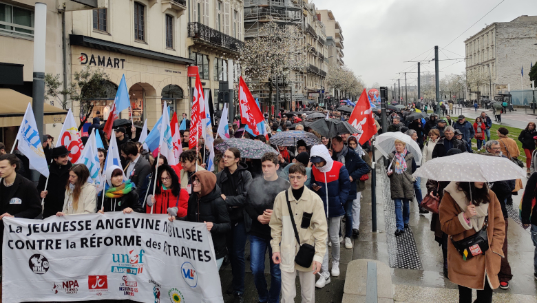 Manif retraites tête de cortège jeunes