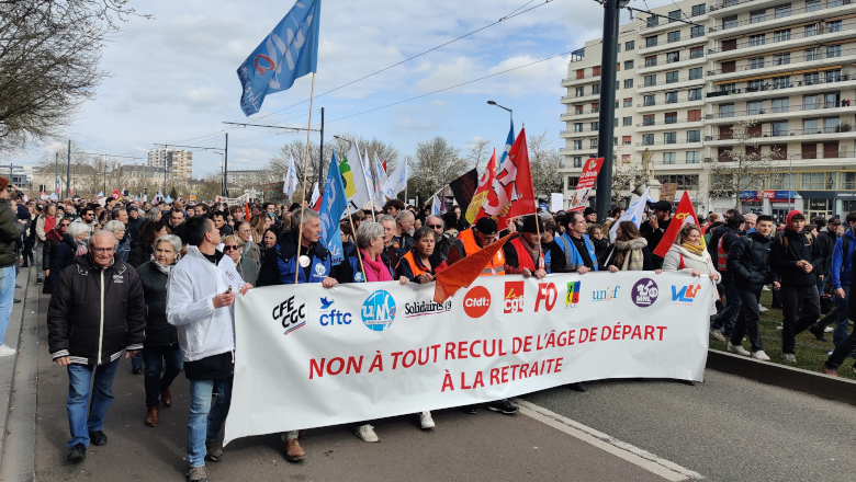 Tête de cortège - Manif retraites 7 mars