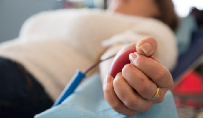 L’Établissement français du sang recherche des donneurs de plasma en Pays de la Loire