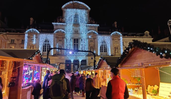 Soleils d’hiver : « Le marché de Noël d’Angers est l’un des plus beaux de France »