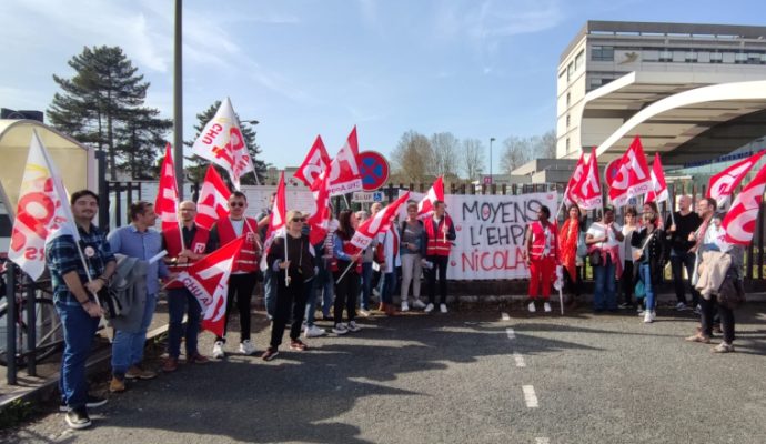 Le personnel de l’EHPAD Saint-Nicolas était en grève ce jeudi 21 mars