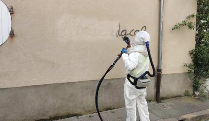 La ville d’Angers veut mettre fin à la prolifération des tags