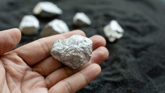 Une entreprise bretonne autorisée à faire de la recherche minière dans le Maine-et-Loire