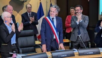 Christophe Béchu élu officiellement maire d’Angers par le conseil municipal