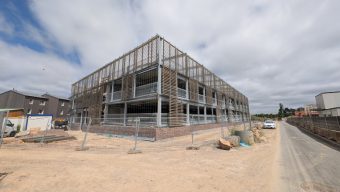 Dans ce nouveau quartier d&rsquo;Angers, un parking mutualisé pour réduire la place de la voiture